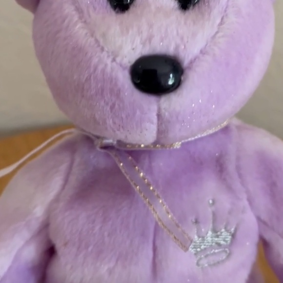 Hallmark Exclusive! Gold Crown TY Bears Yours Truly 2002 - Picture 15 of 17